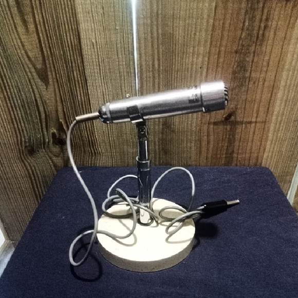 Vintage Monarch Microphone - Picture 1 of 8